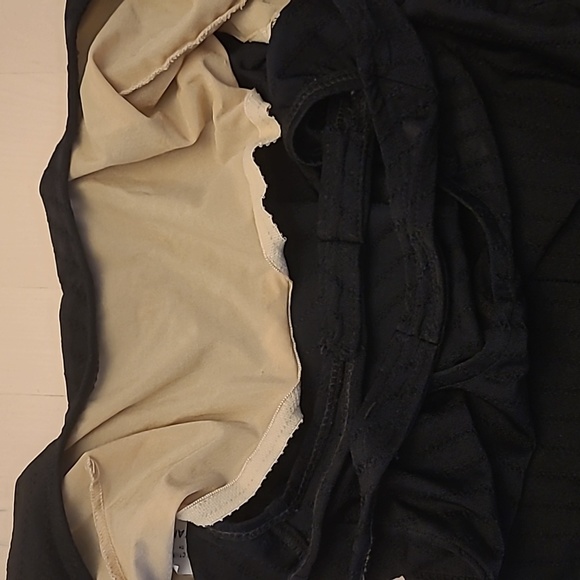 Perfection Fit by Roxanne 1960s Textured Black One Piece Bathing Suit - Picture 6 of 12